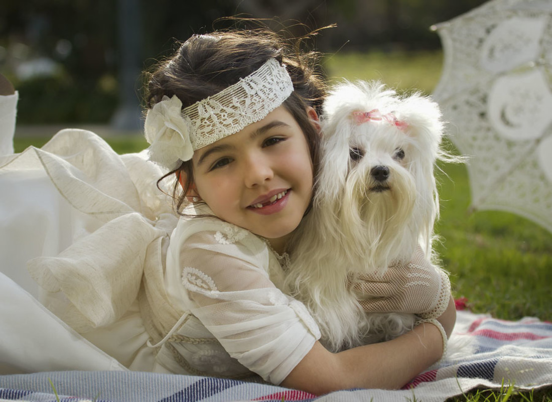Luna con perrita